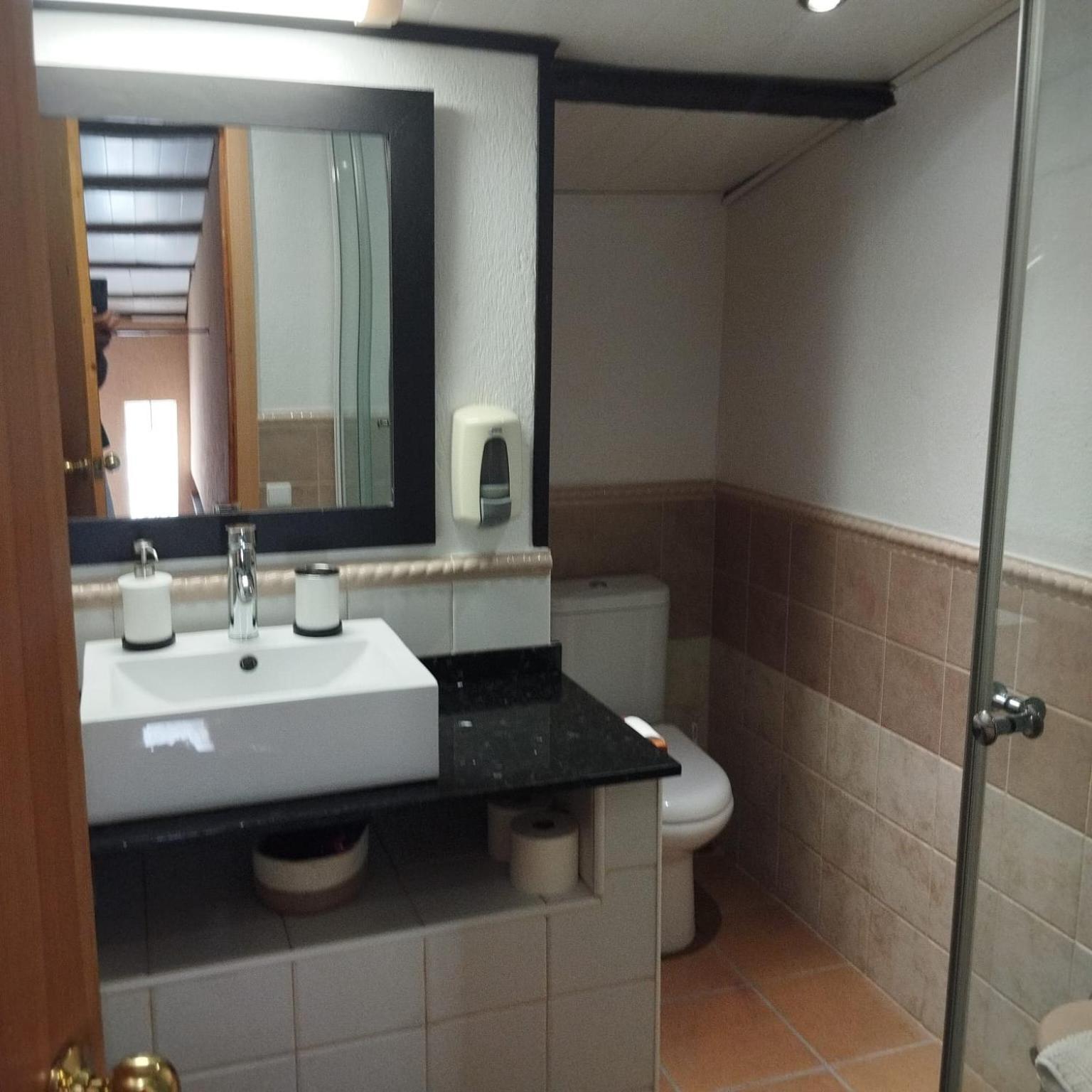 Can Gual Guest House Lametlla Del Valles Exterior photo
