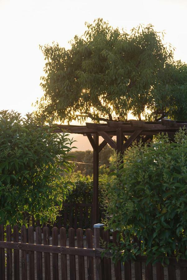 Can Gual Guest House Lametlla Del Valles Exterior photo
